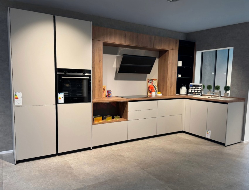 Abverkaufsküche Schüller Smartglass Matt in Kristallgrau